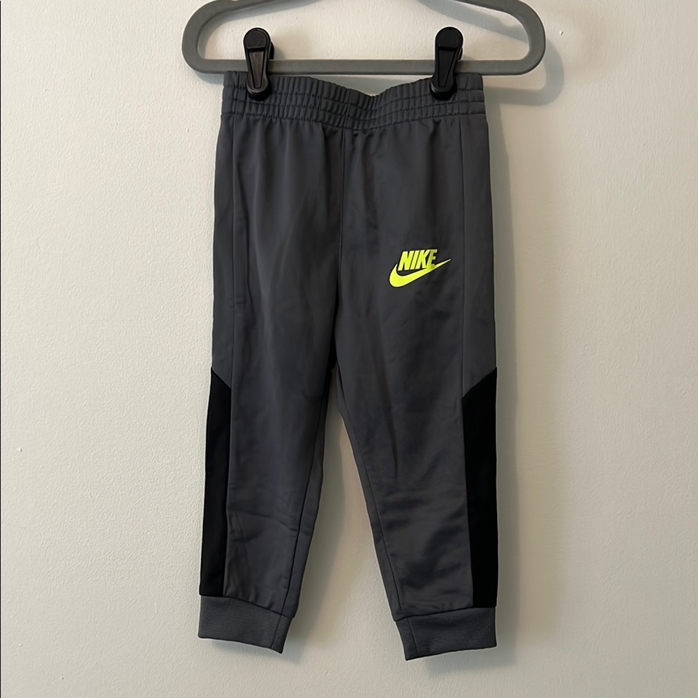 Nike Kids Gray Jogger Pants